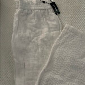 White Women’s Pants